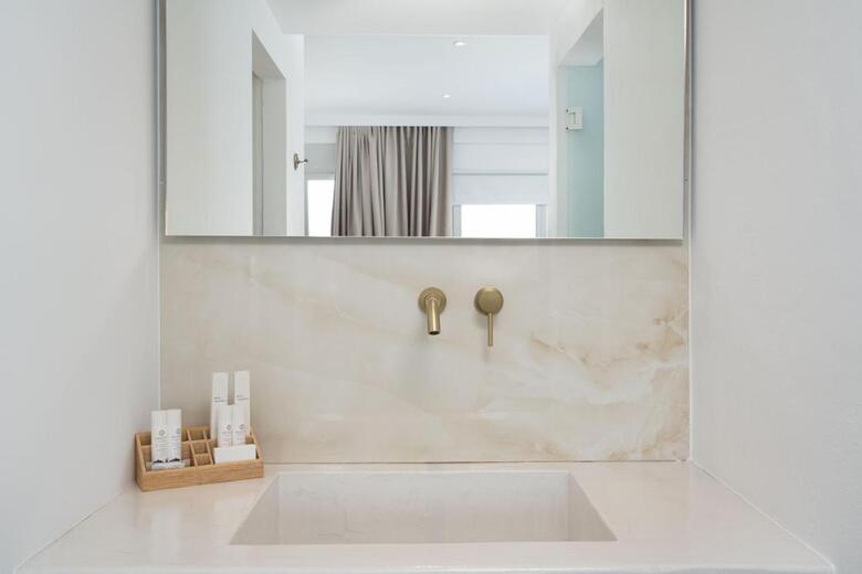 Hotel Cycladic Suites