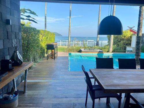 Casa P� Na Areia Espetacular Em Juquehy