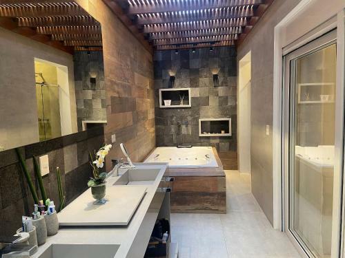 Casa P� Na Areia Espetacular Em Juquehy