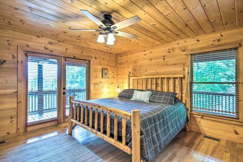 Mineral Bluff Cabin With Hot Tub And Game Room!