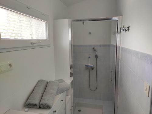 Charmante Maisonnette � 2 Min Du Centre Ville