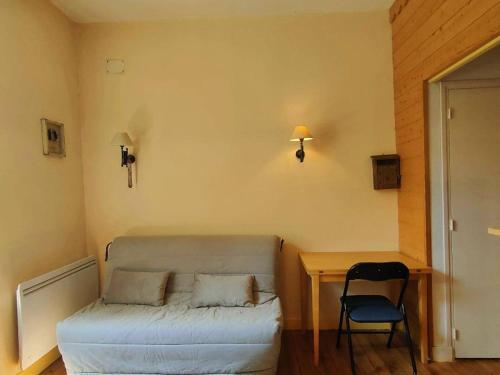 Apartamento Studio Cauterets, 1 Pi�ce, 2 Personnes - Fr-1-234-281