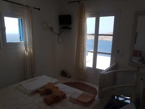 Mykonos Studio With Sea View