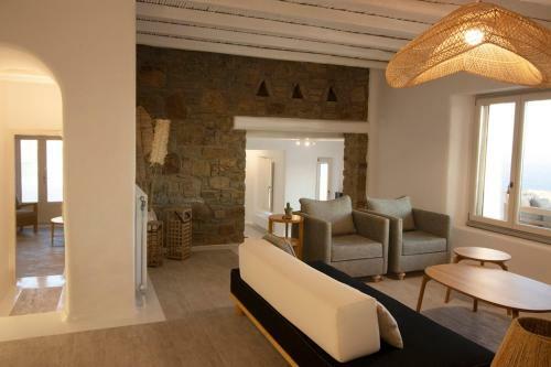 Mykonian Icon Villa