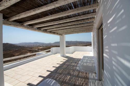 Mykonian Icon Villa