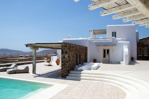 Mykonian Icon Villa