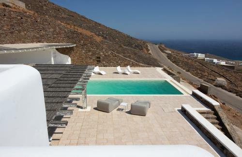 Mykonian Icon Villa