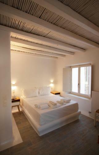 Mykonian Icon Villa