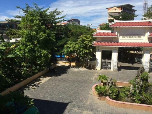 Villa Hue Hotel