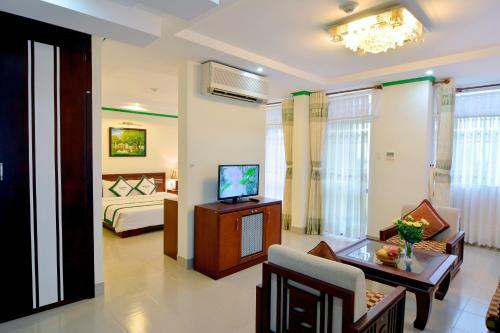 Green Hotel