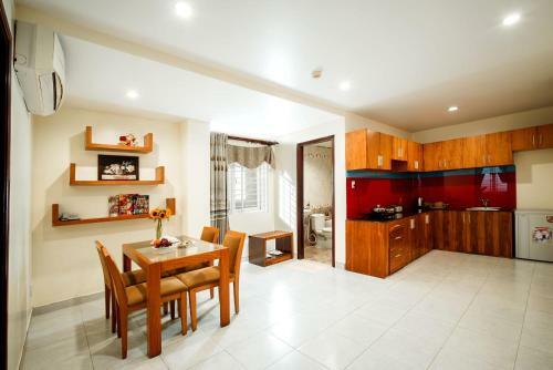 Amis Hotel