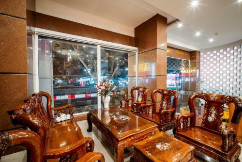 Amis Hotel