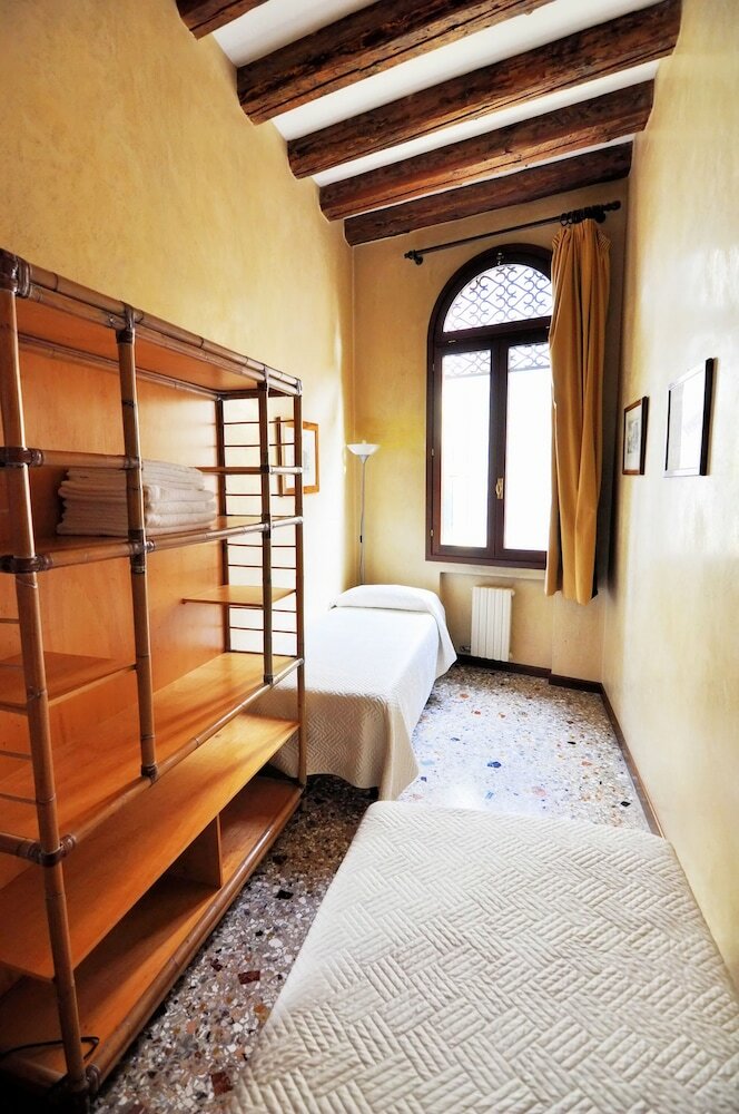 Casa Dei Pittori Venice Apartments