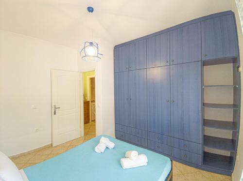Cosy Apartment - 6 Minutes Walk To The Beach!