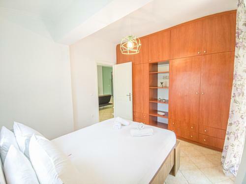 Cosy Apartment - 6 Minutes Walk To The Beach!