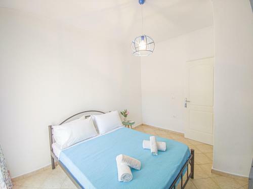 Cosy Apartment - 6 Minutes Walk To The Beach!