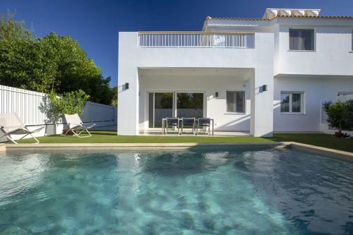 The Quad Luxury Villas