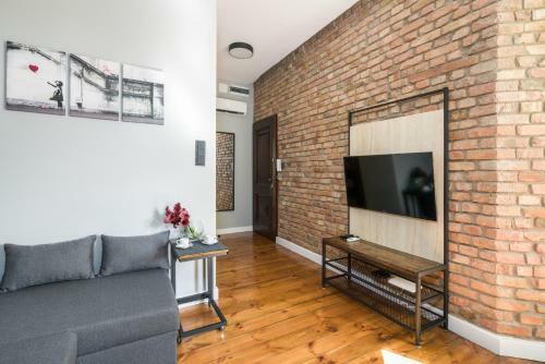 Studio Apartment Pozna? City Center By Renters