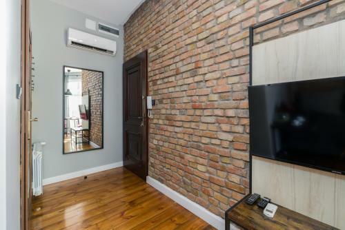 Studio Apartment Pozna? City Center By Renters