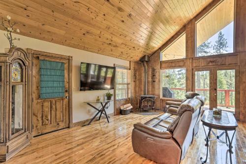 Updated Garden Valley Home Fire Pit, Game Room