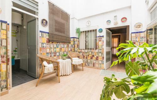 Nice Home In Jerez With Wifi And 8 Bedrooms