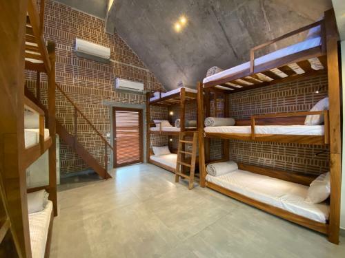 Hotel Ostel In
