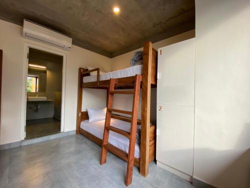 Hotel Ostel In