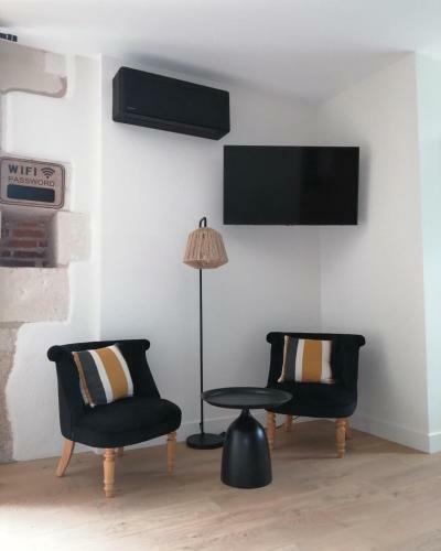 Hostal Chambres D'h�tes L'escale Charmante