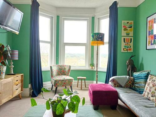 Apartamento Unique 2-bedroom Coastal Town Retreat