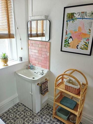 Apartamento Unique 2-bedroom Coastal Town Retreat