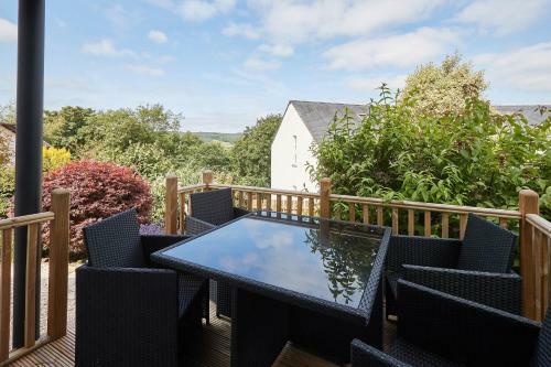 Host & Stay - Farrers View