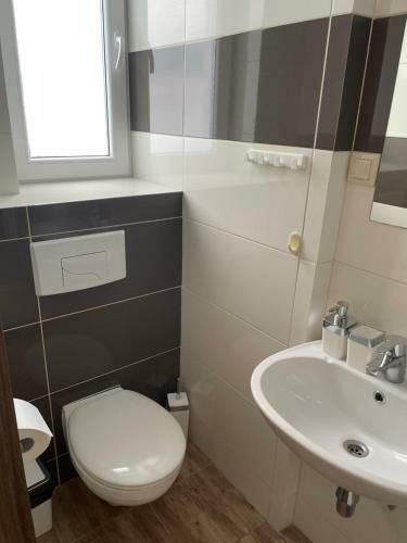 Hostal Villa Vis Avis II