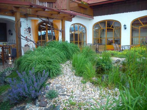Hostal Hotel Garni H�gellandhof