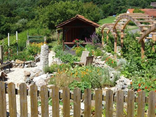 Hostal Hotel Garni H�gellandhof