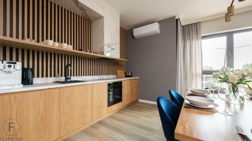 Flatbook Apartamenty - Sol Marina