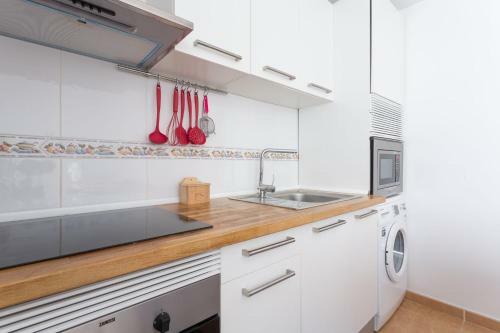 Apartamento Atico Con Terraza A Pie De Playa