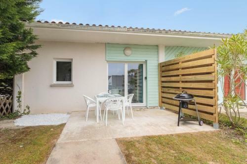 Charming House With Exterior And Parking Space - Dolus D'ol�ron - Welkeys