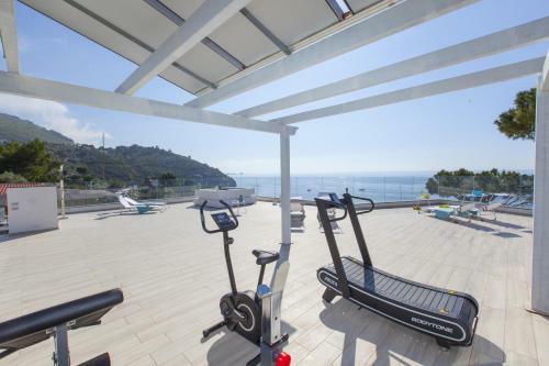 Amore Rentals - Villa Neranyum