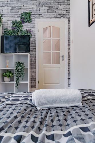 Homebird Property - Carter Knowle House #2