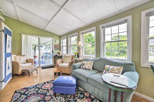 Colorful Lake Huron Home Near Ferry And Beach!