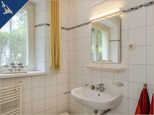 Apartamento Villa Am Waldesrand K�lpinsee Souterraine