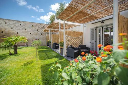 Hostal Postino Rooms