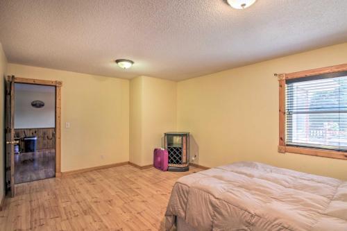 Spacious Frazee Home With Direct Lake Access!
