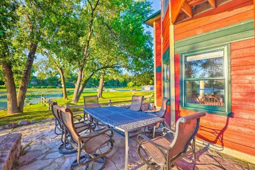 Waterfront Mound Retreat With Boat Dock Access!