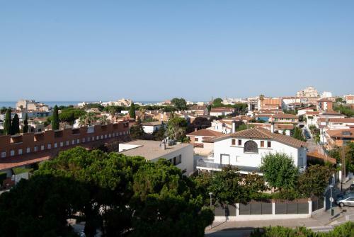 Apart En Complejo Residencial Con Piscina