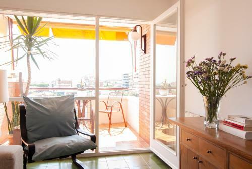 Apart En Complejo Residencial Con Piscina