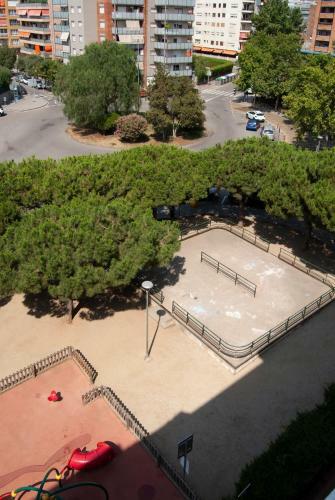Apart En Complejo Residencial Con Piscina