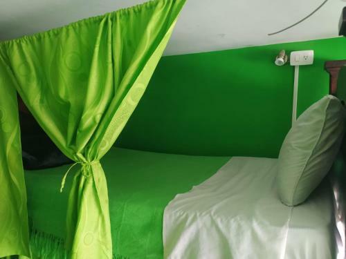 Hostal 82hostel