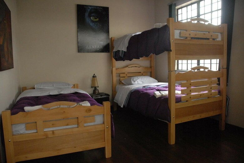 Hostal Hostel Casa 32 Dc
