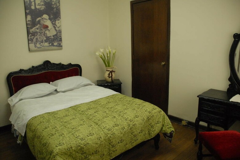 Hostal Hostel Casa 32 Dc